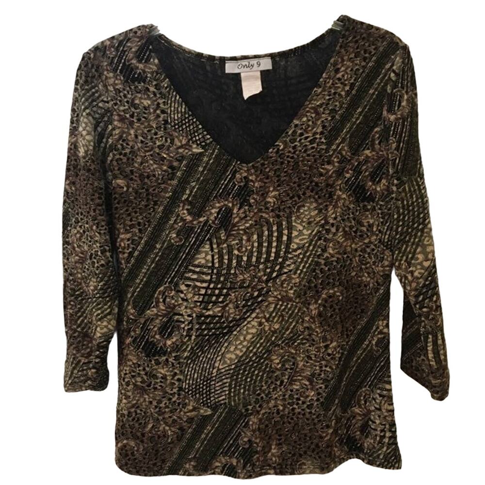 Only 9 Size Large V Neck Animal Print 3/4 Sleeve Top With Sequins